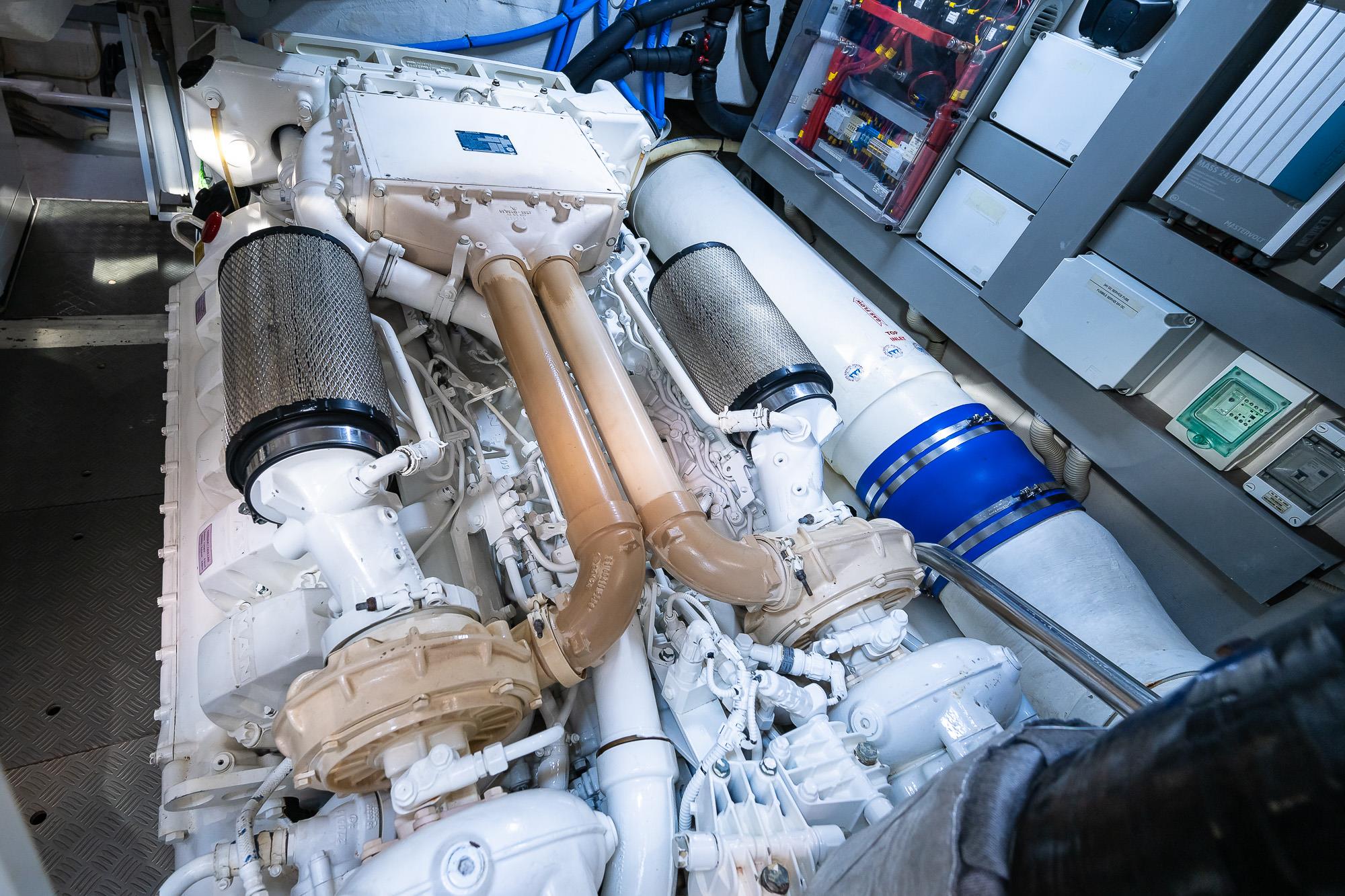 2016 RIVA 63' VIRTUS 